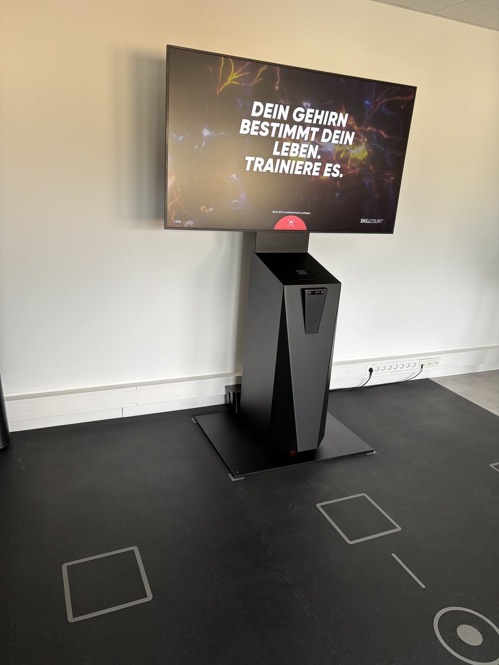 SkillCourt — computergestütztes kognitiv-motorisches Training in Witten